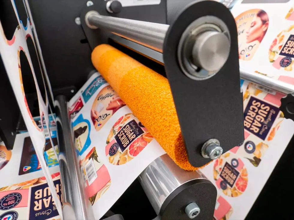 DLF-220S Tabletop Label Finisher